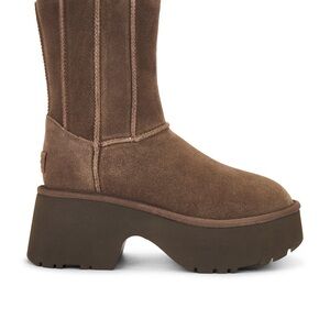 UGG Classic Twin Seam New Heights NWOT - Hickory